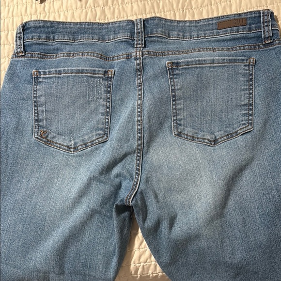 Kut from the Kloth Light Blue Ankle Jeans - Picture 5 of 6